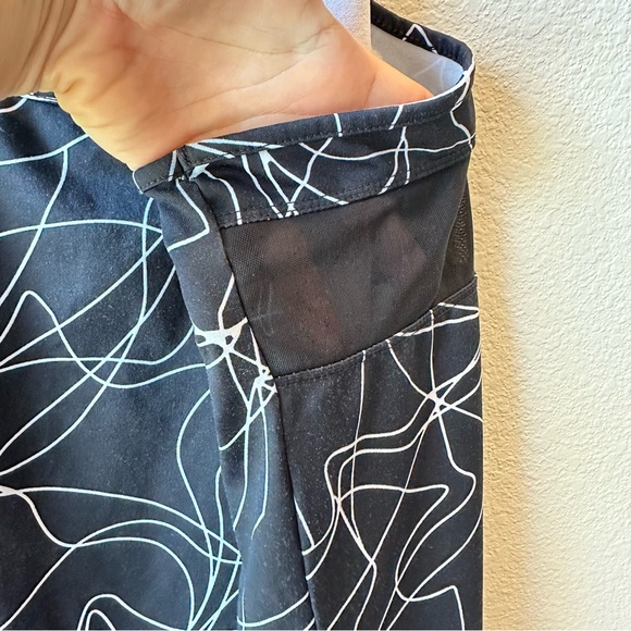 Fabletics Racerback Tank - Picture 5 of 8